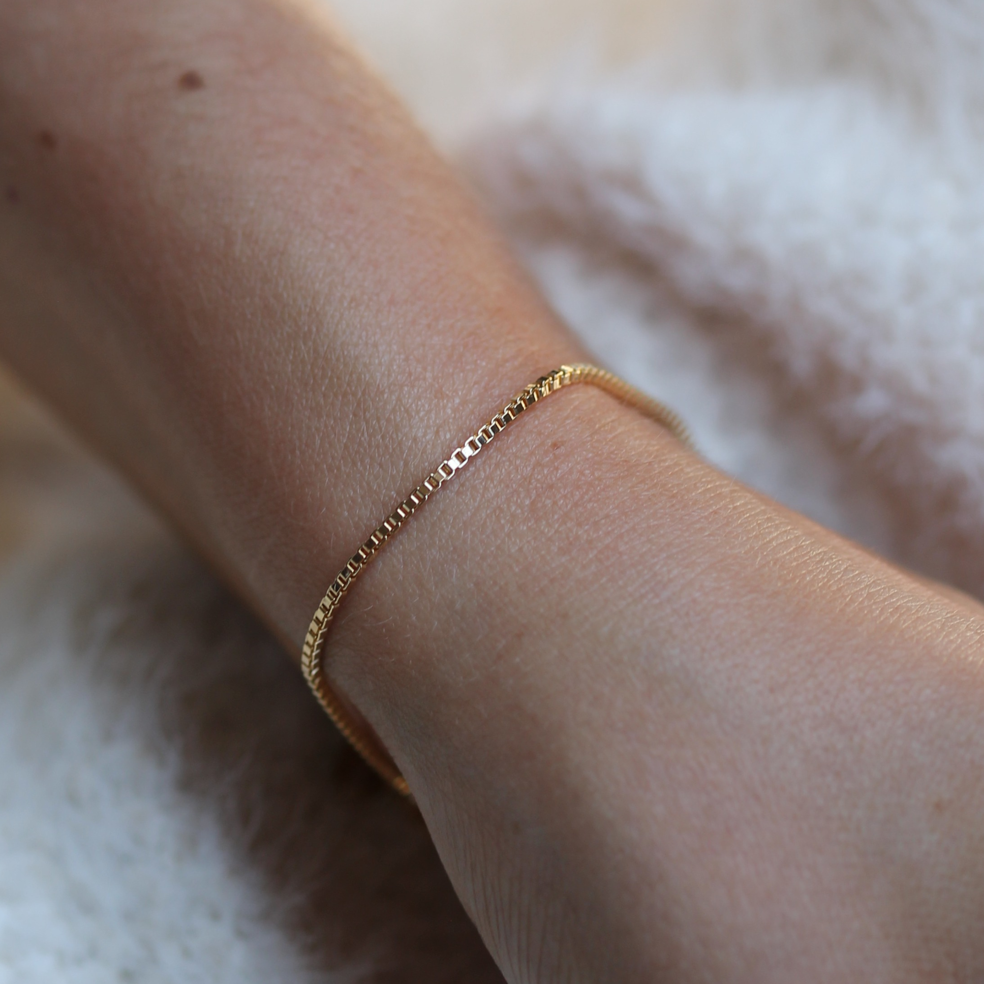 Box Chain Bracelet- Gold