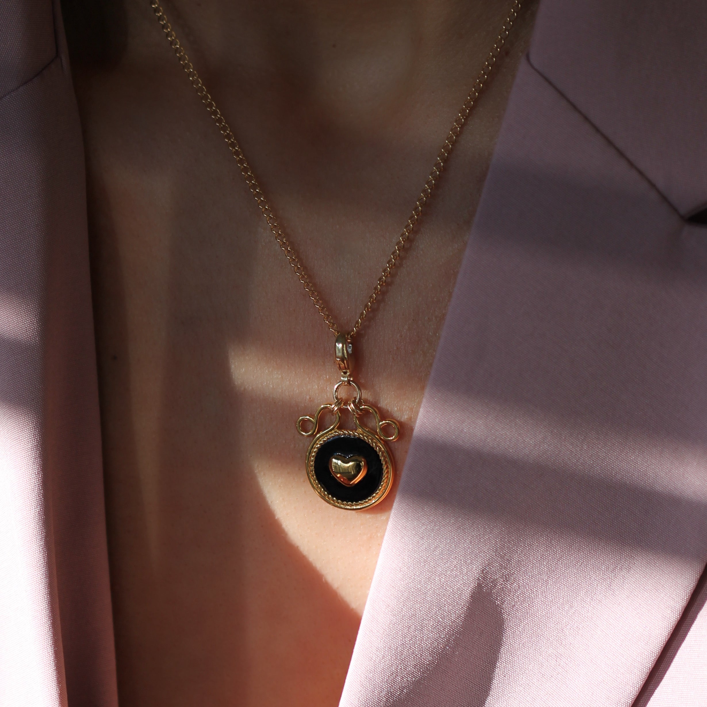 Eternal Charm - Black & Gold