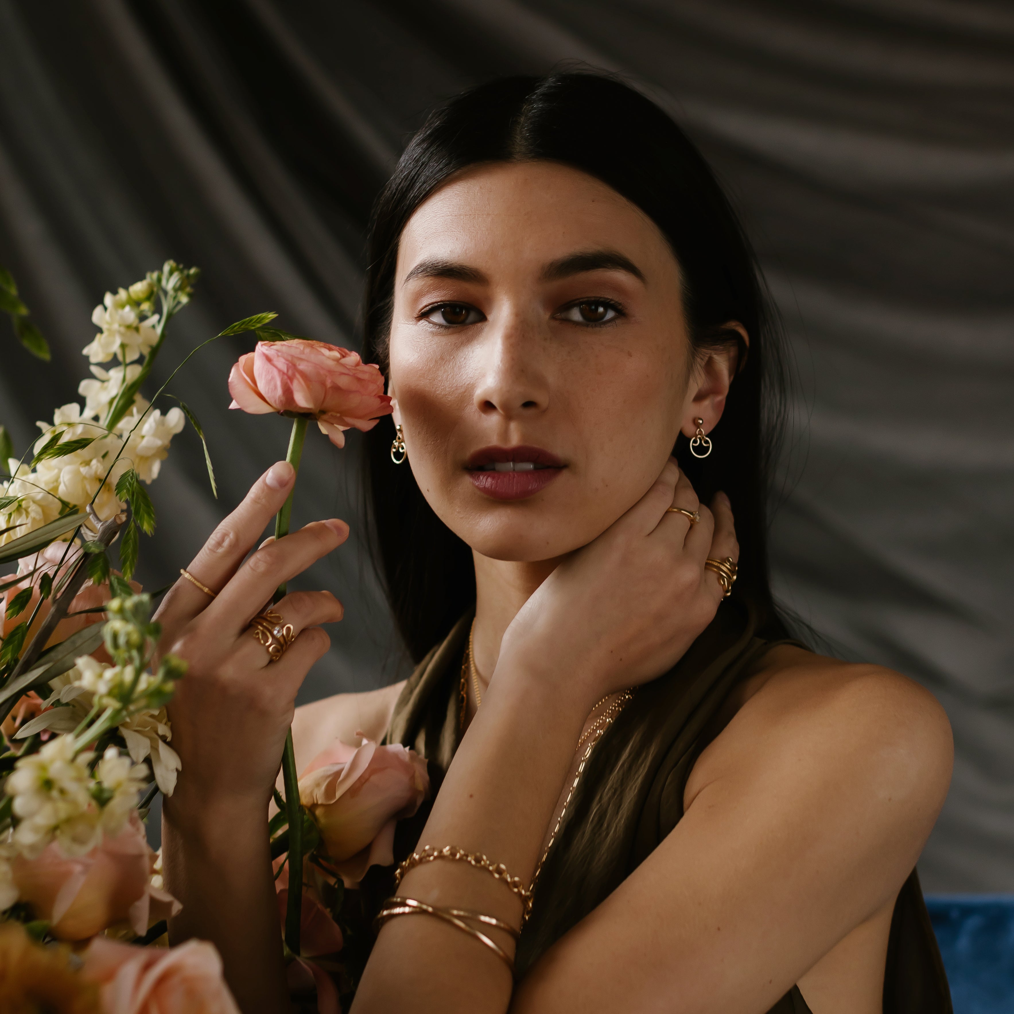 Mini Athena Earrings - Gold