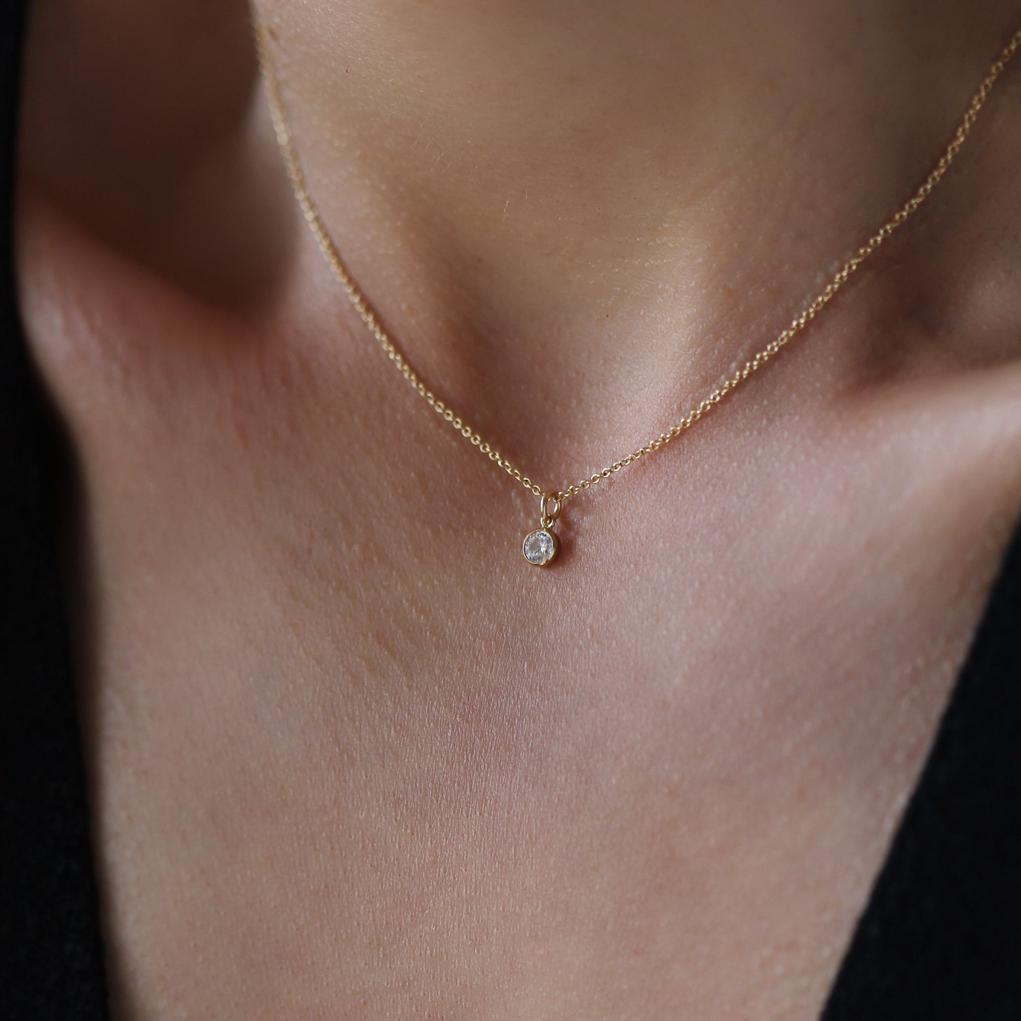 Billie Necklace - Gold