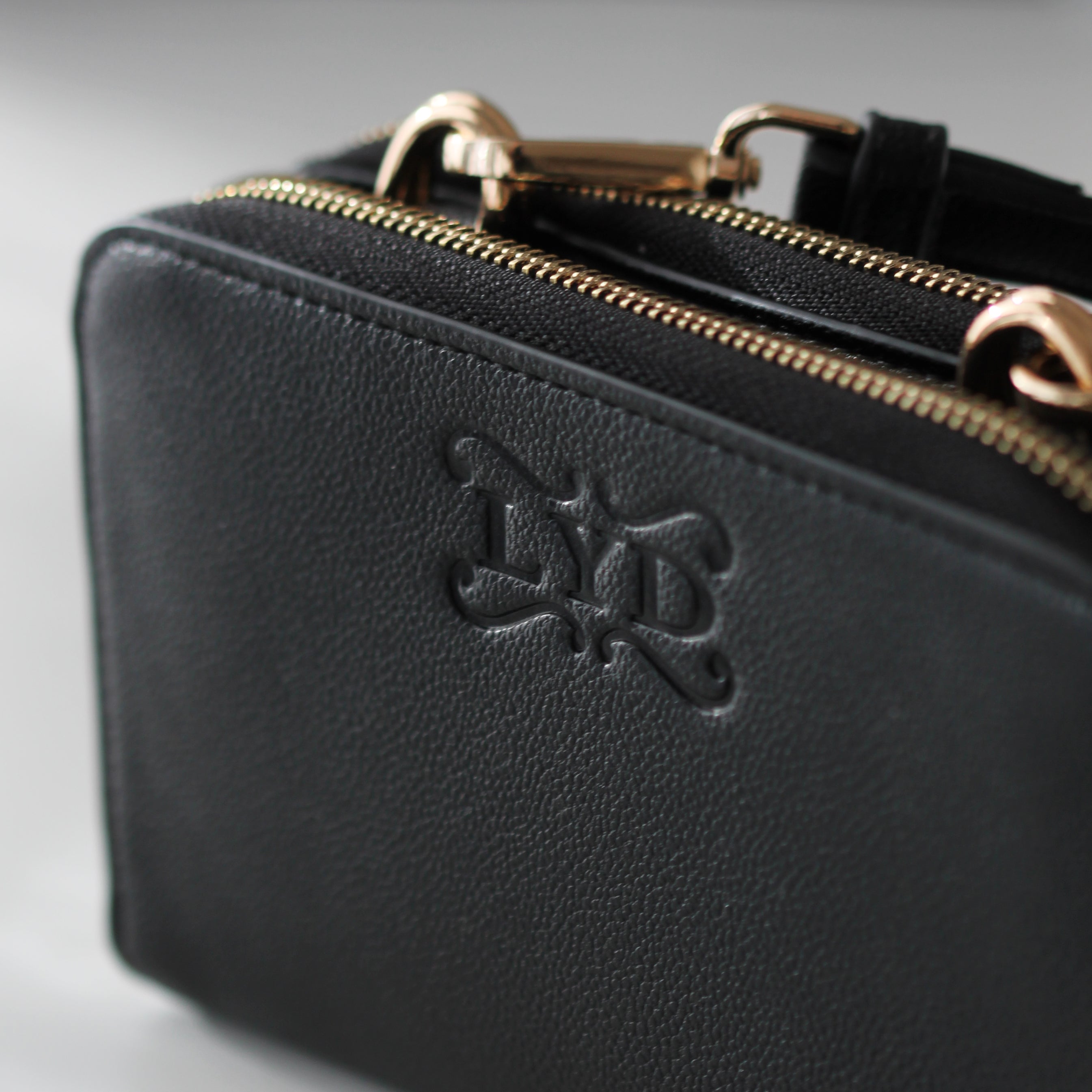 Chloë Bag - Onyx & Gold