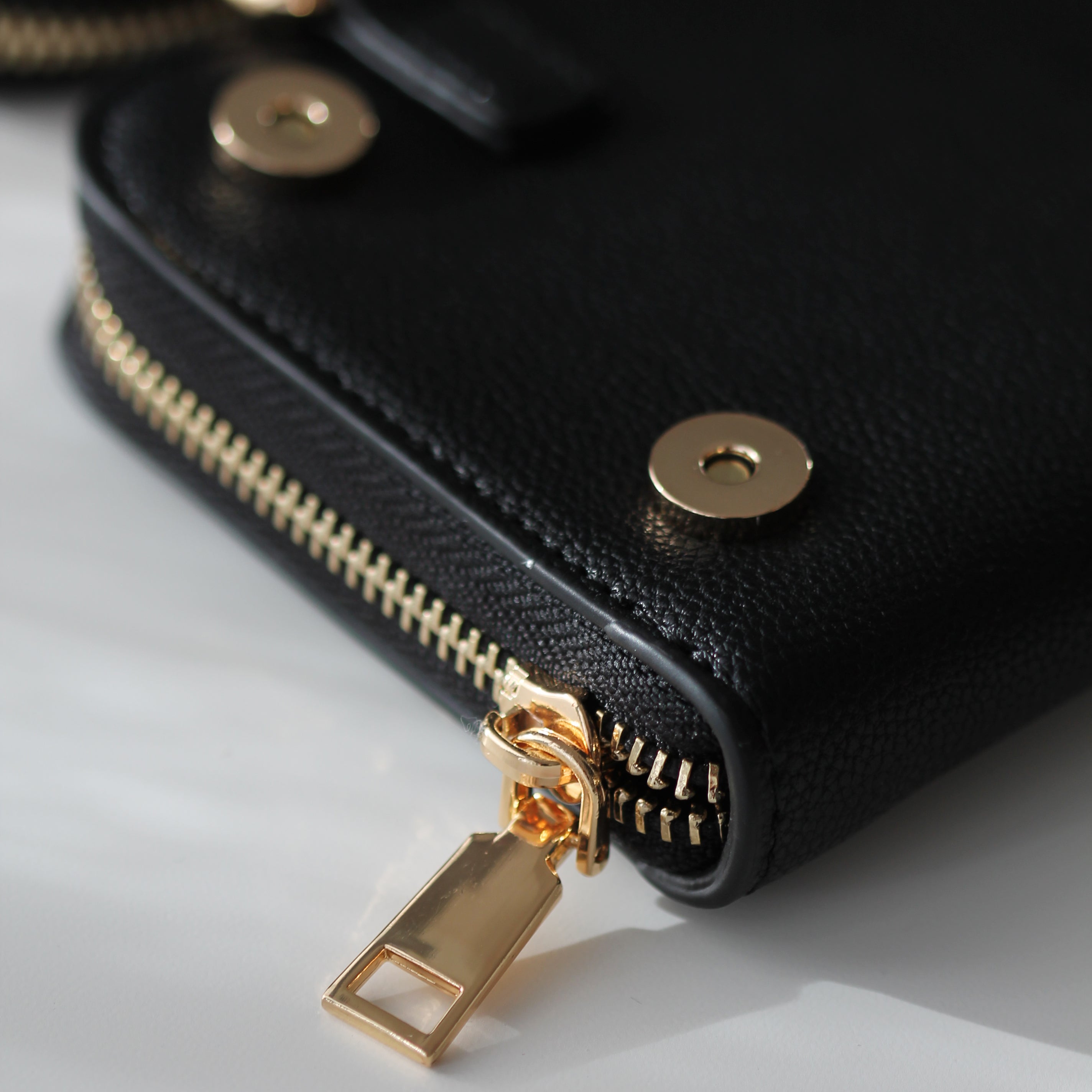 Chloë Bag - Onyx & Gold