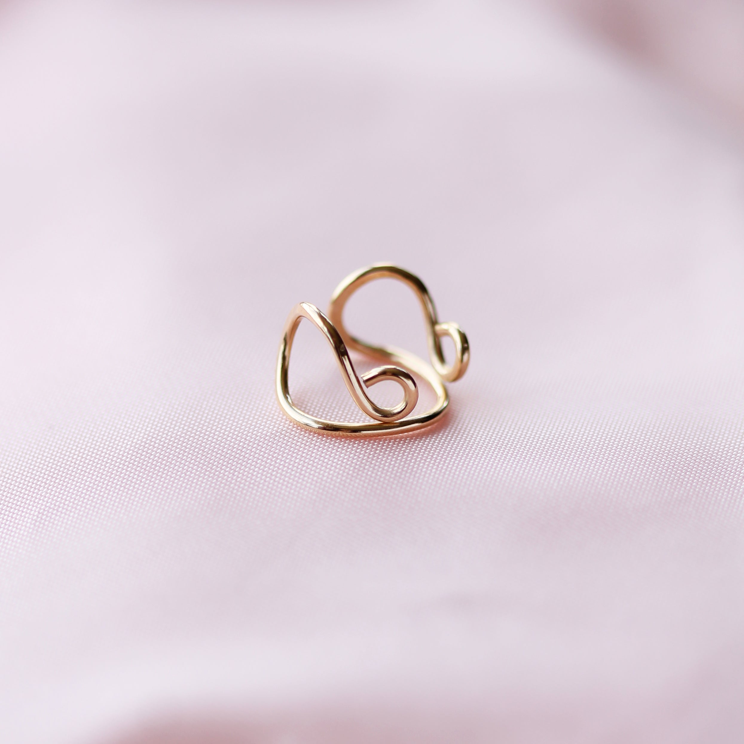 Filigree Ear Cuff - Gold